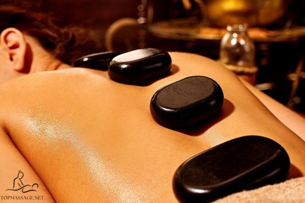 Massage đá nóng có tác dụng gì?