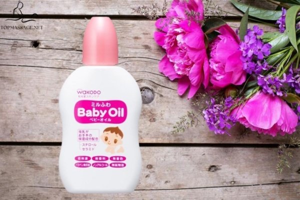 Dầu massage Wakodo Baby Oil