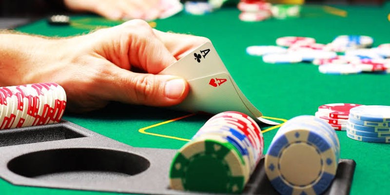 Poker đấu trí kịch tính từng phút